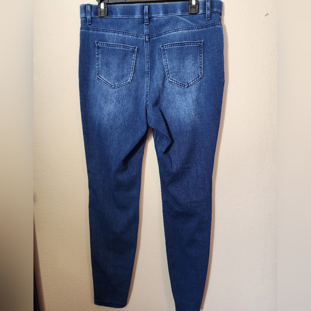 Time and Tru Women's Denim Jeggings - Picture 2 of 5